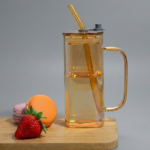 Handled Glass Mug with Straw – Amber Tint (450 ml)